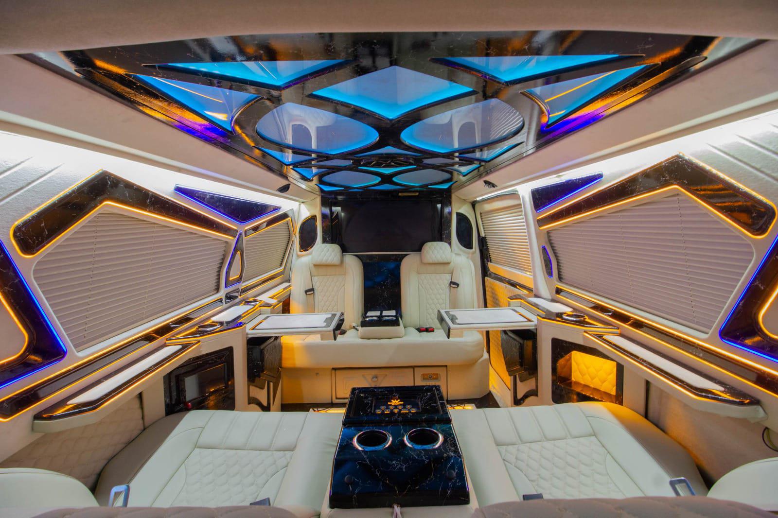 “Antalya Havalimanı → Caner Dağ Pansiyon Kemer transfer – özel araçla havalimanından konaklamanıza konforlu ulaşım”